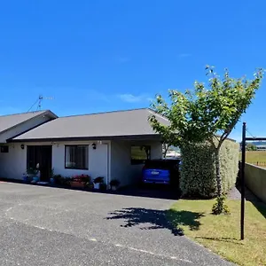 Almost Country Apartment