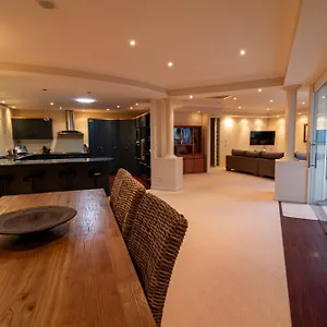 Large Luxury Located Right In Town Apartment
